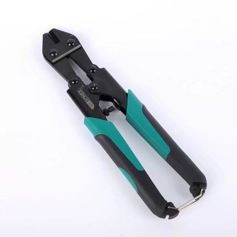 Bolt cutters